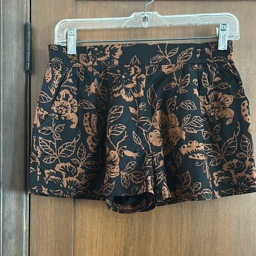 NWT Janie and Jack Floral Black and Brown Women's Shorts size 12 small